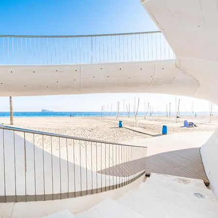 Intempo Deluxe 33-a Sky Poniente Beach 베니돔