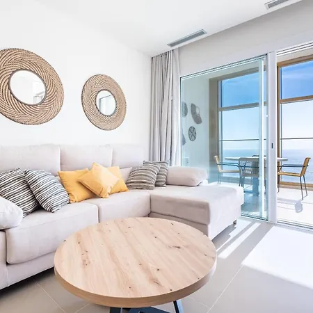 Intempo Deluxe 33-a Sky Poniente Beach 아파트