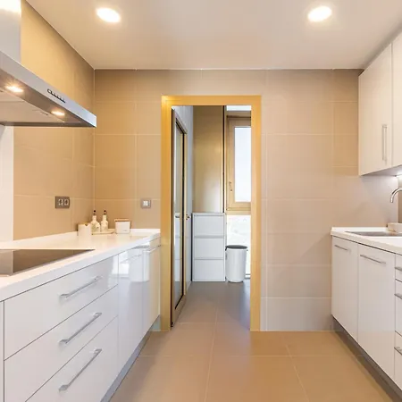 Intempo Deluxe 33-a Sky Poniente Beach 베니돔